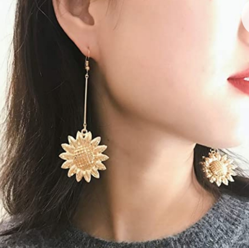 Stunning Metal Sunflower Earrings